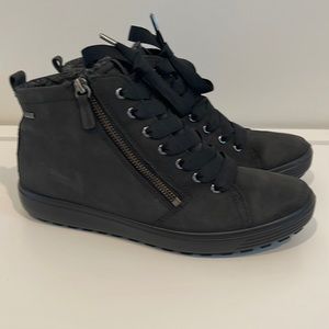 Ecco Soft Tread Shoes